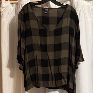a.n.a Women's Black and Olive Plaid Blouse